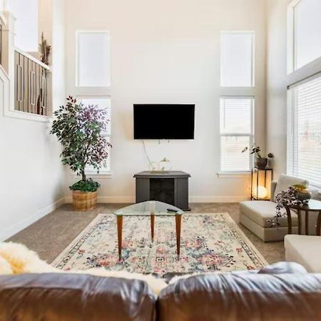 Brand New 3-Beds Stylish Entire House At Lehi Exterior foto
