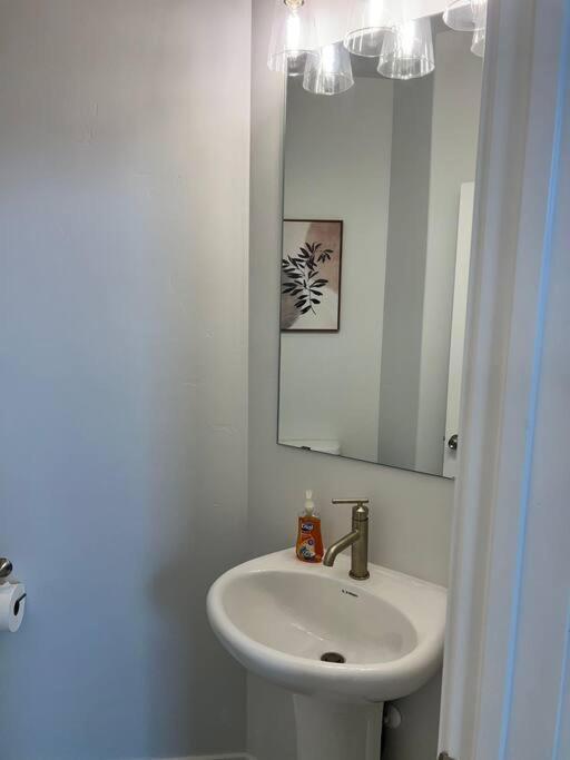 Brand New 3-Beds Stylish Entire House At Lehi Exterior foto