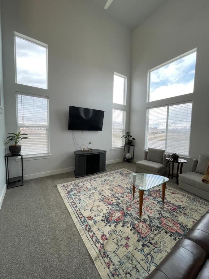 Brand New 3-Beds Stylish Entire House At Lehi Exterior foto